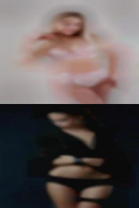 Nude woman and nude Chester Gap, VA man middle age sex swingers